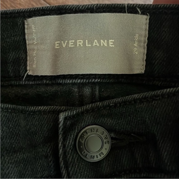 Everlane Straight Leg Washed Black Jeans - Picture 4 of 7